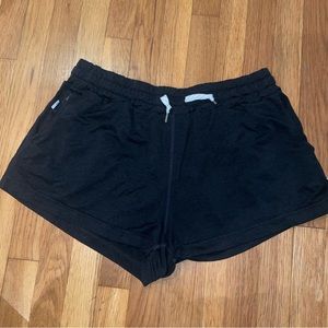 Vuori performance women’s shorts